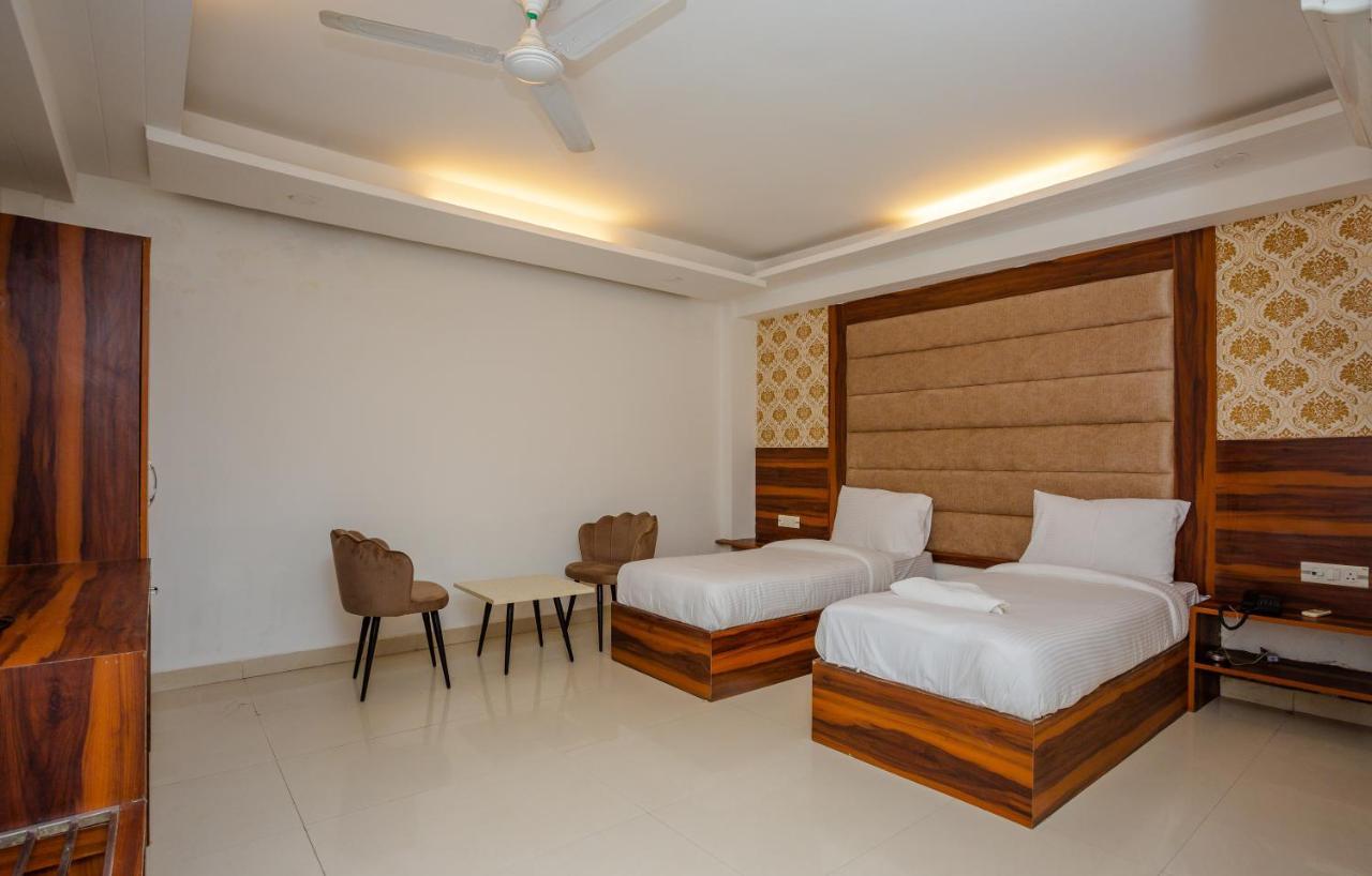 Hotel Doon Dehradun Eksteriør bilde