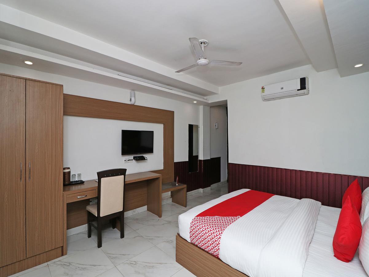 Hotel Doon Dehradun Eksteriør bilde